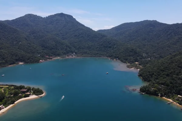 angraway-praia-do-amor-01