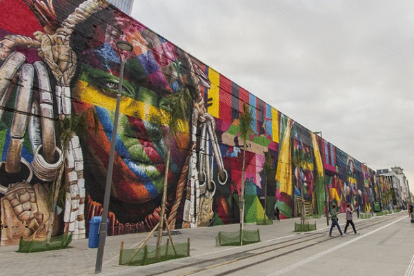 angraway-paytour-citytour-rio_0017_mural-etnias-04b